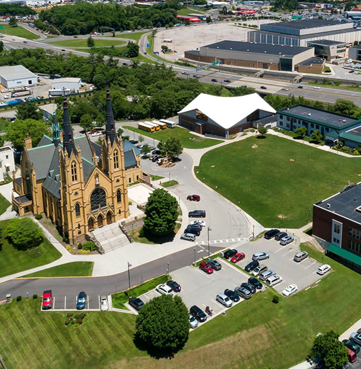 Roanoke Catholic School-Bild