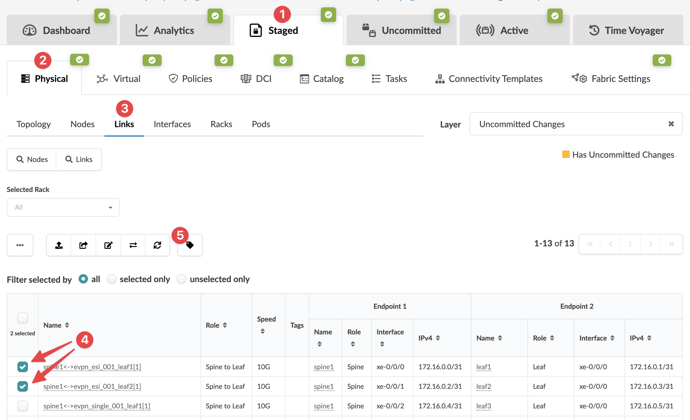 Network management interface showing physical network links with details such as name, role, speed, endpoints, and uncommitted configuration changes.